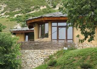 Дома для отпуска Eco Village Under the Cliffs Ilindentsi Two-Bedroom House "Panorama"-9